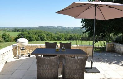 Gîte le Pigeonnier -Terrasse